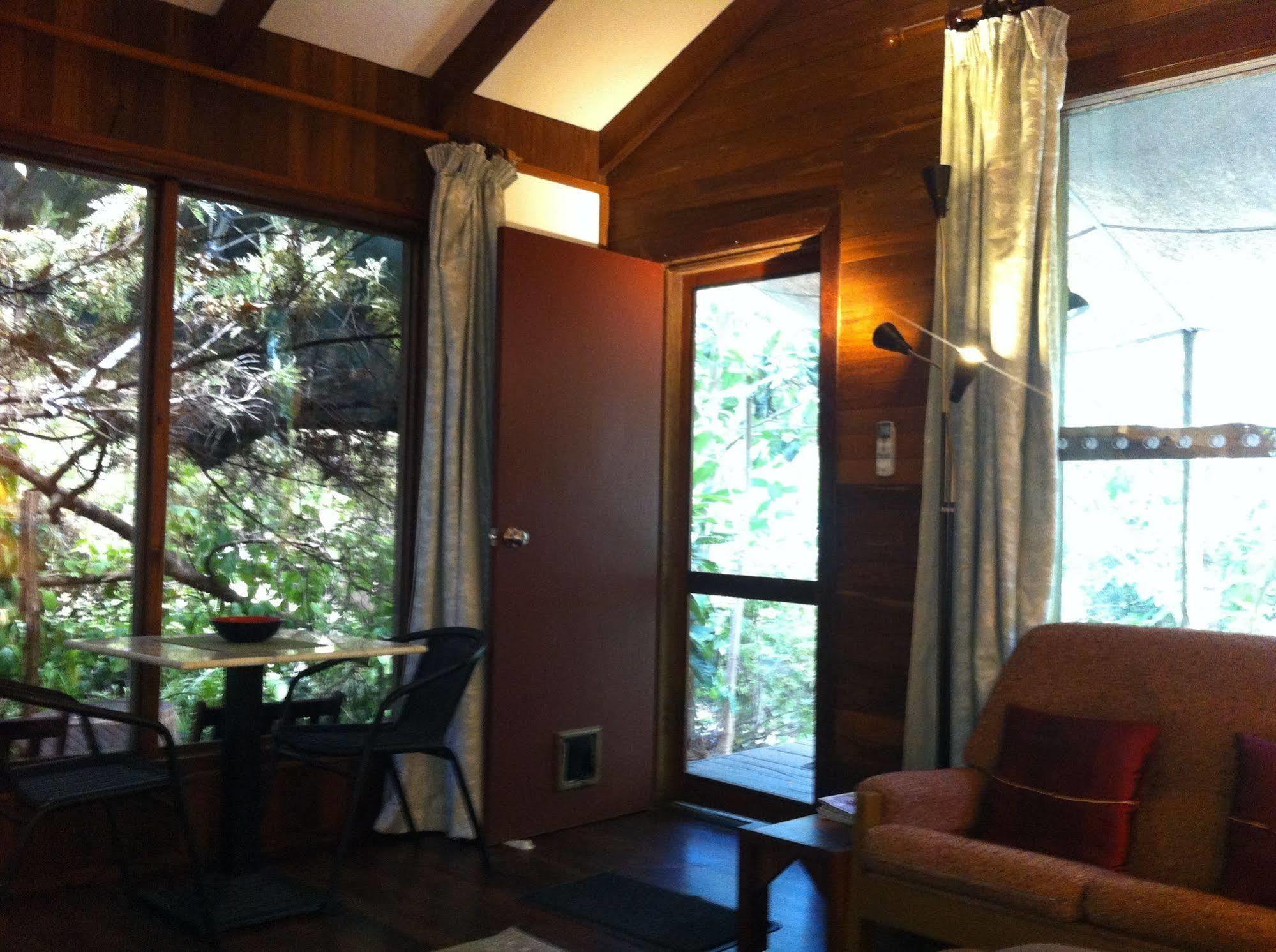 黑凤头鹦鹉小屋 楠立 外观 照片